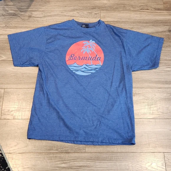 EUC Davison's Bermuda 100% cotton Men's sz XL Tshirt - Picture 1 of 4